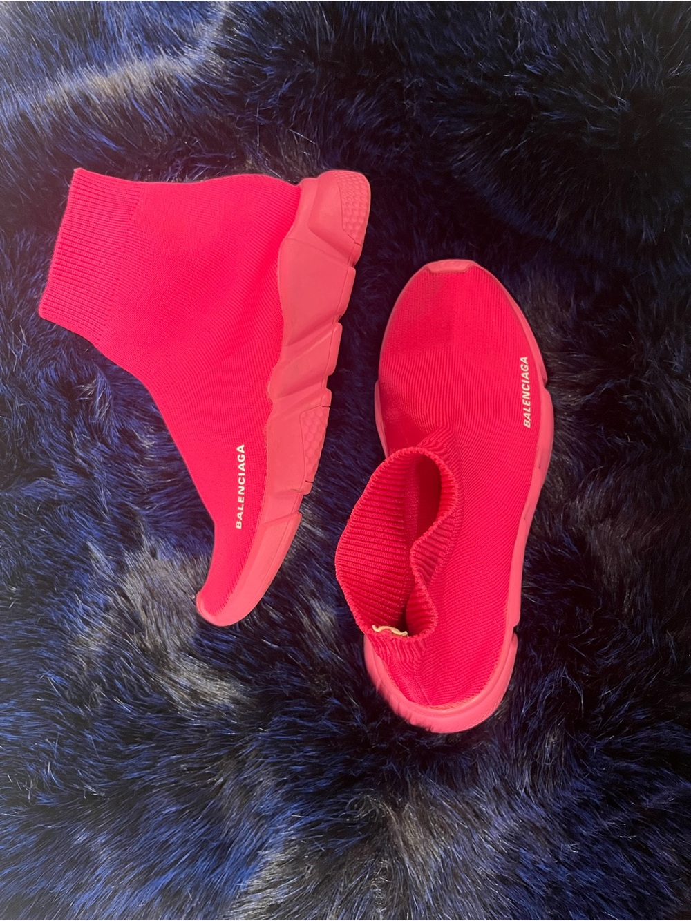 Balenciaga Women’s Vibrant Pink Sock Sneakers Size 9/ 40EU - Picture 4 of 5